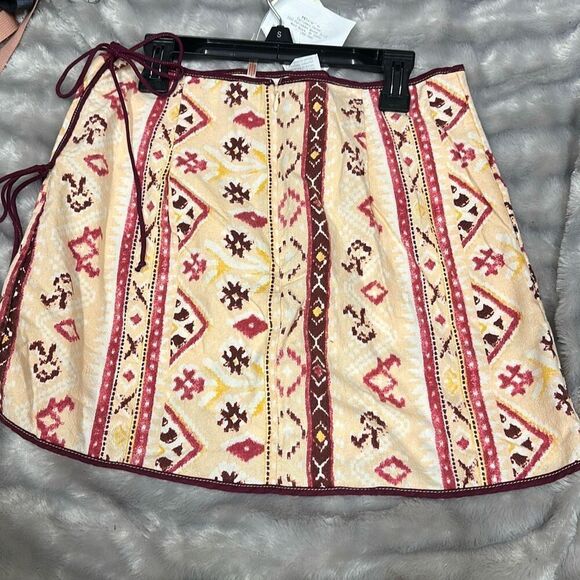 Cleo Print Faux Wrap Cotton Mini Skirt in Multi Combo Size 2 - Picture 3 of 3